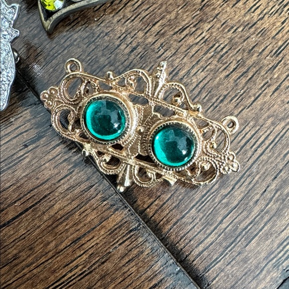 Brooch Set - Picture 8 of 10